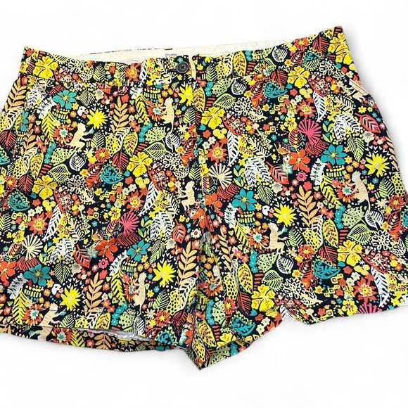 Crown & Ivy Floral Jungle Shorts / 20W🌴🐒🌸 - Picture 4 of 7